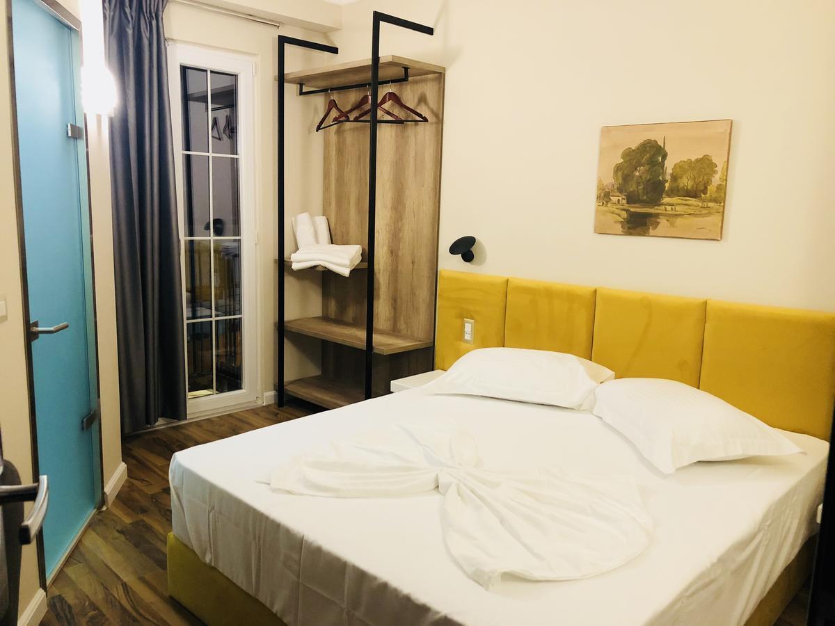 Ruby Palace Vlore Exterior photo