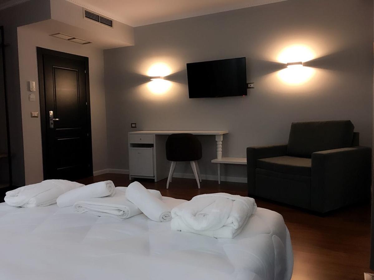 Ruby Palace Vlore Exterior photo